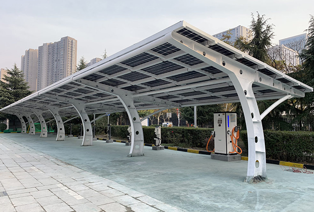光伏车棚厂家：钢结构太阳能车棚系统全面介绍